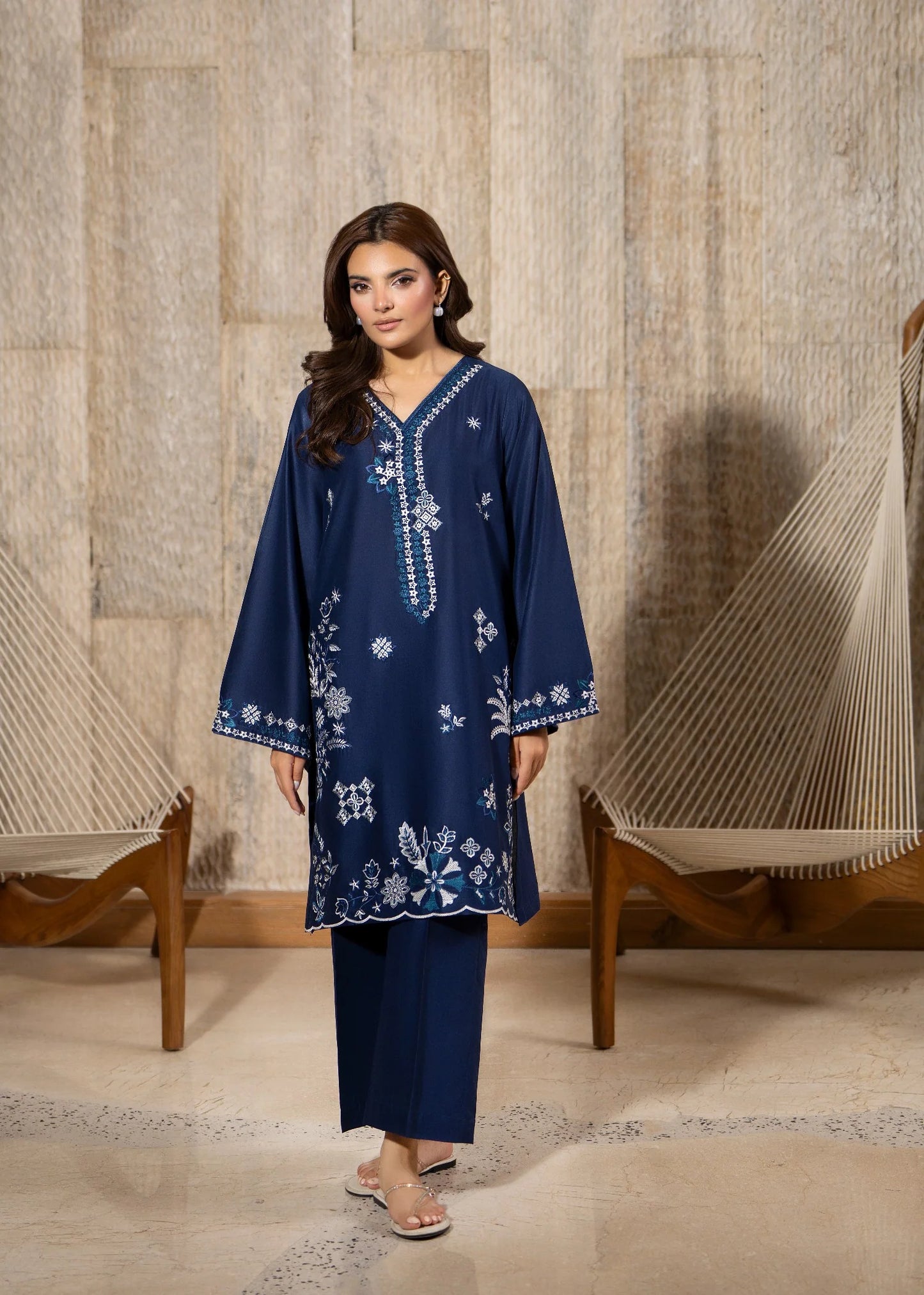 Naevia 2pc -  Luxury Embroidered Lawn